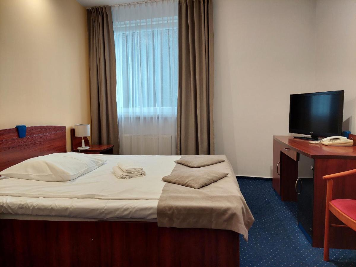 Eurohotel Baniocha Extérieur photo
